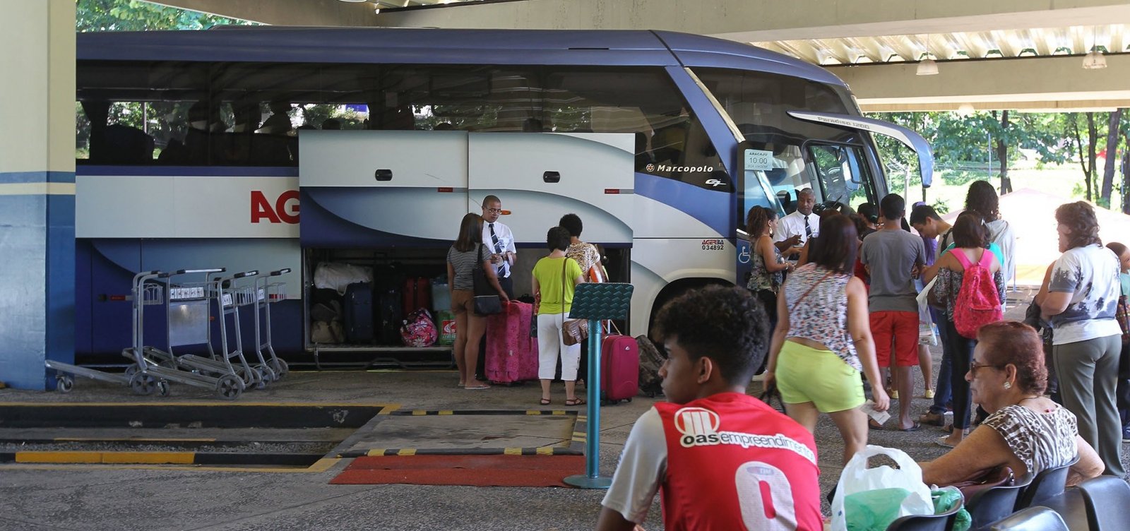 Mais seis cidades têm transporte suspenso na Bahia; total chega a 371