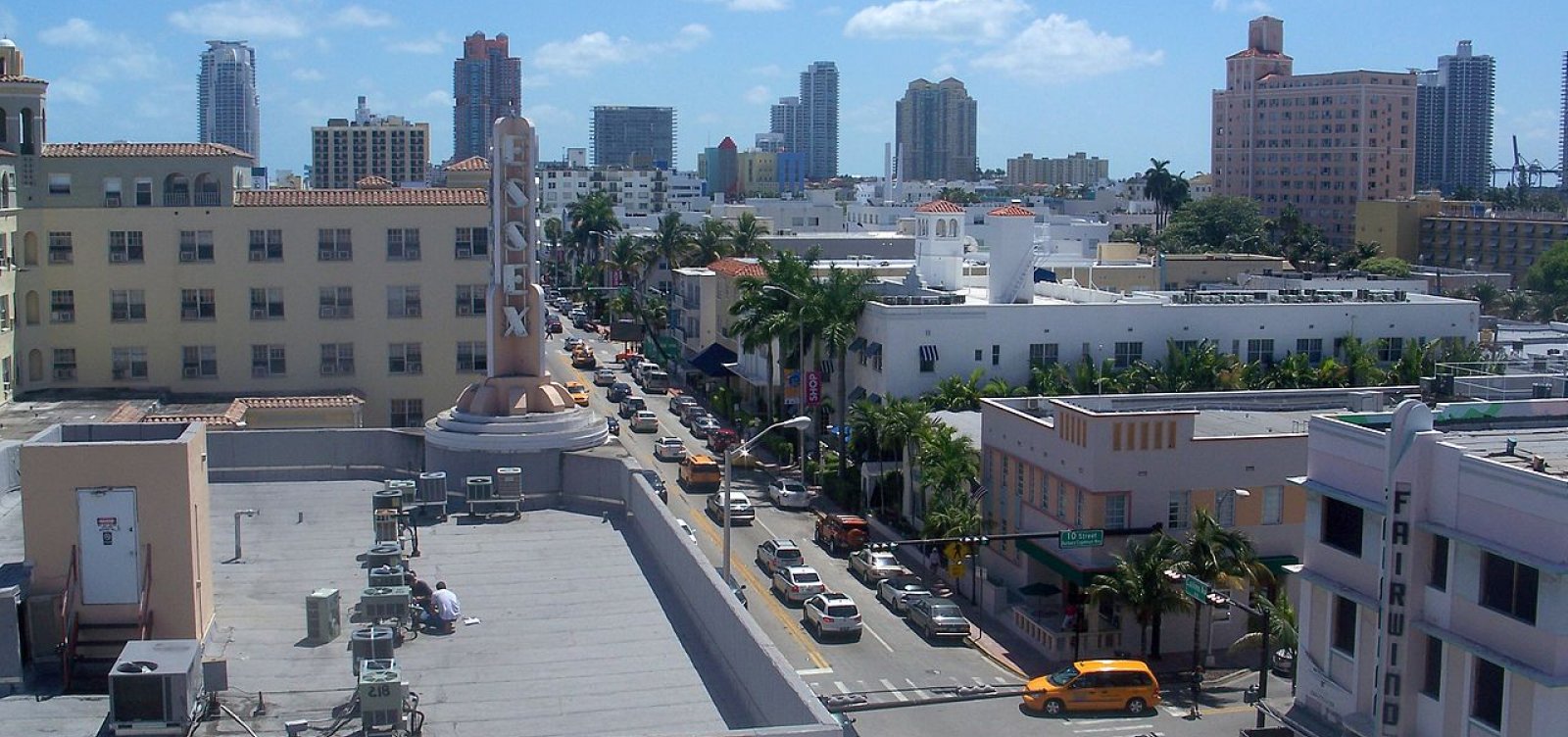Após disparada de casos de coronavírus, Miami volta a fechar restaurantes e academias