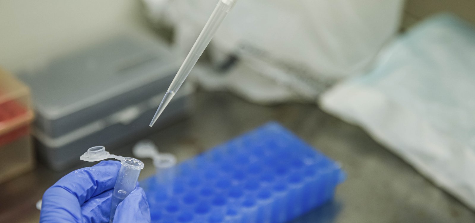 Vacina de Oxford contra a Covid-19 será testada em Salvador