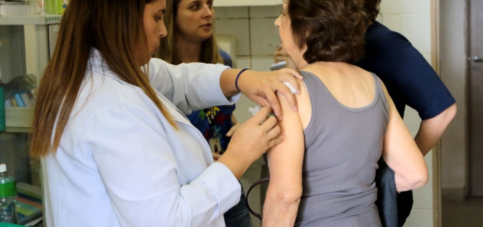 Vacinação contra gripe tem mais de 90% do público-alvo imunizado