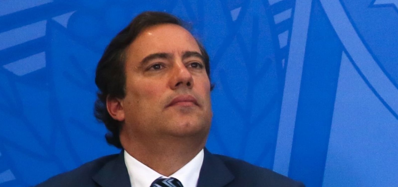 Governo desiste de dividir, e novas parcelas do auxílio continuarão sendo de R$ 600