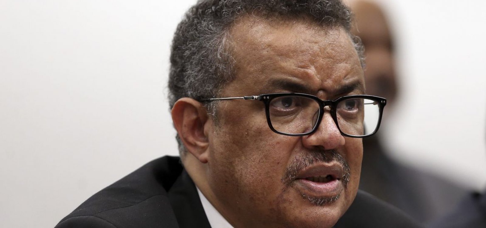 'Não precisamos esperar vacina, podemos salvar vidas agora', diz diretor-geral da OMS