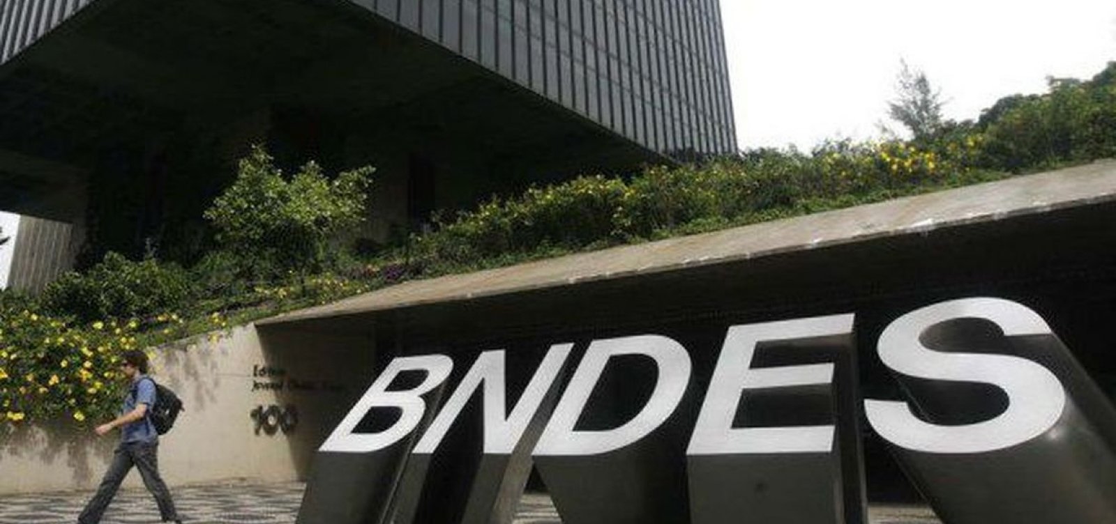 BNDES contrata R$ 3,3 bilhões em créditos para pequenas empresas