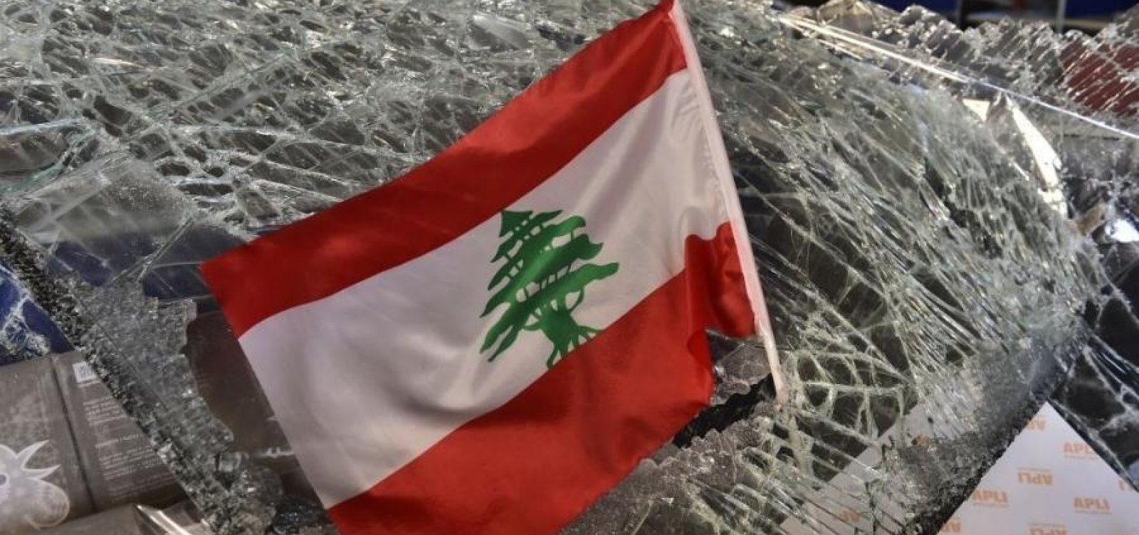 Ministra da Justiça do Líbano pede demissão em 3º abandono de cargo desde explosão