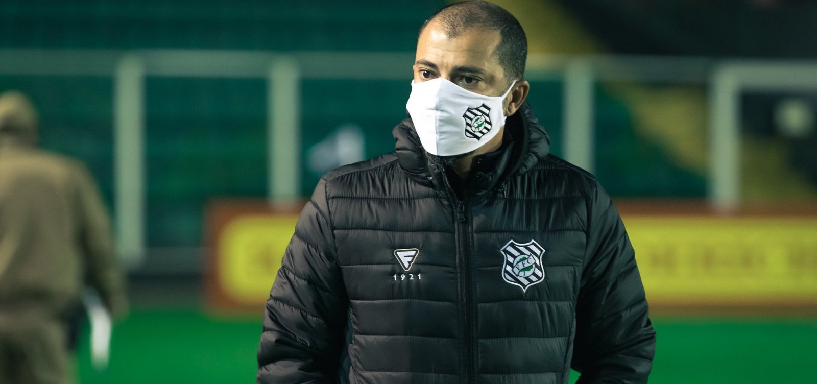 Adversário do Vitória, técnico do Figueirense é diagnosticado com coronavírus