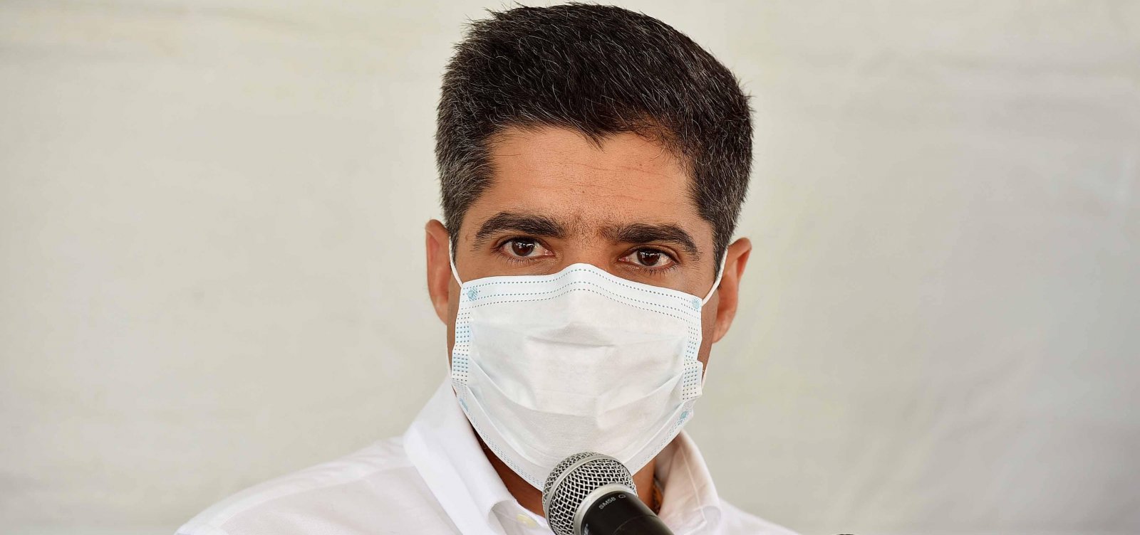 Neto nega reunião com empresários, mas diz que deve anunciar suspensão do Carnaval em breve