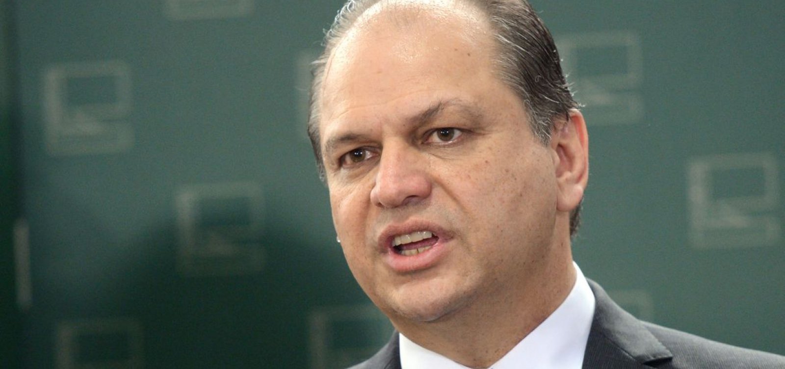 'Ele sempre foi assim e não vai mudar', diz líder do governo sobre Bolsonaro