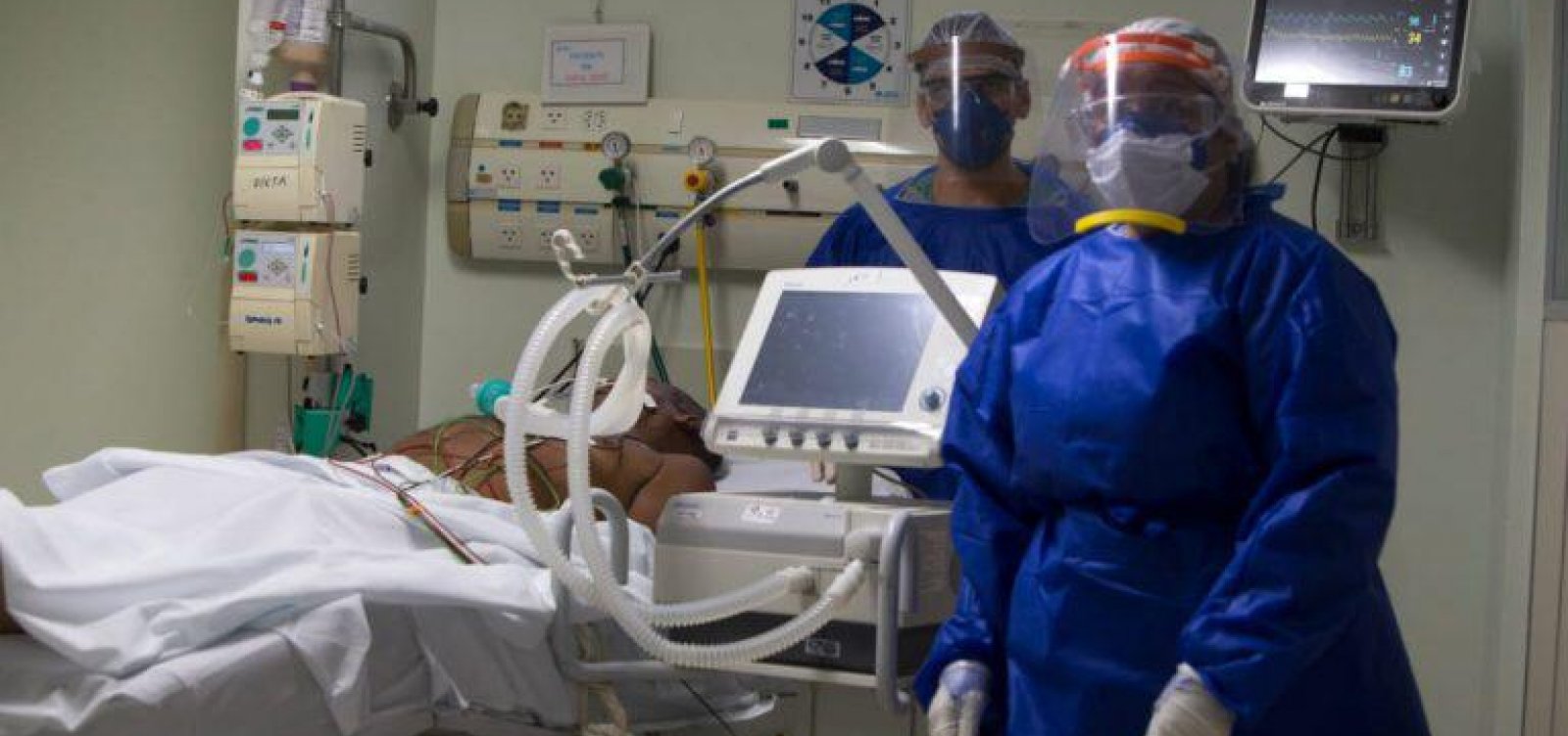 A cada hora, quatro profissionais de saúde são infectados por Covid-19 na Bahia