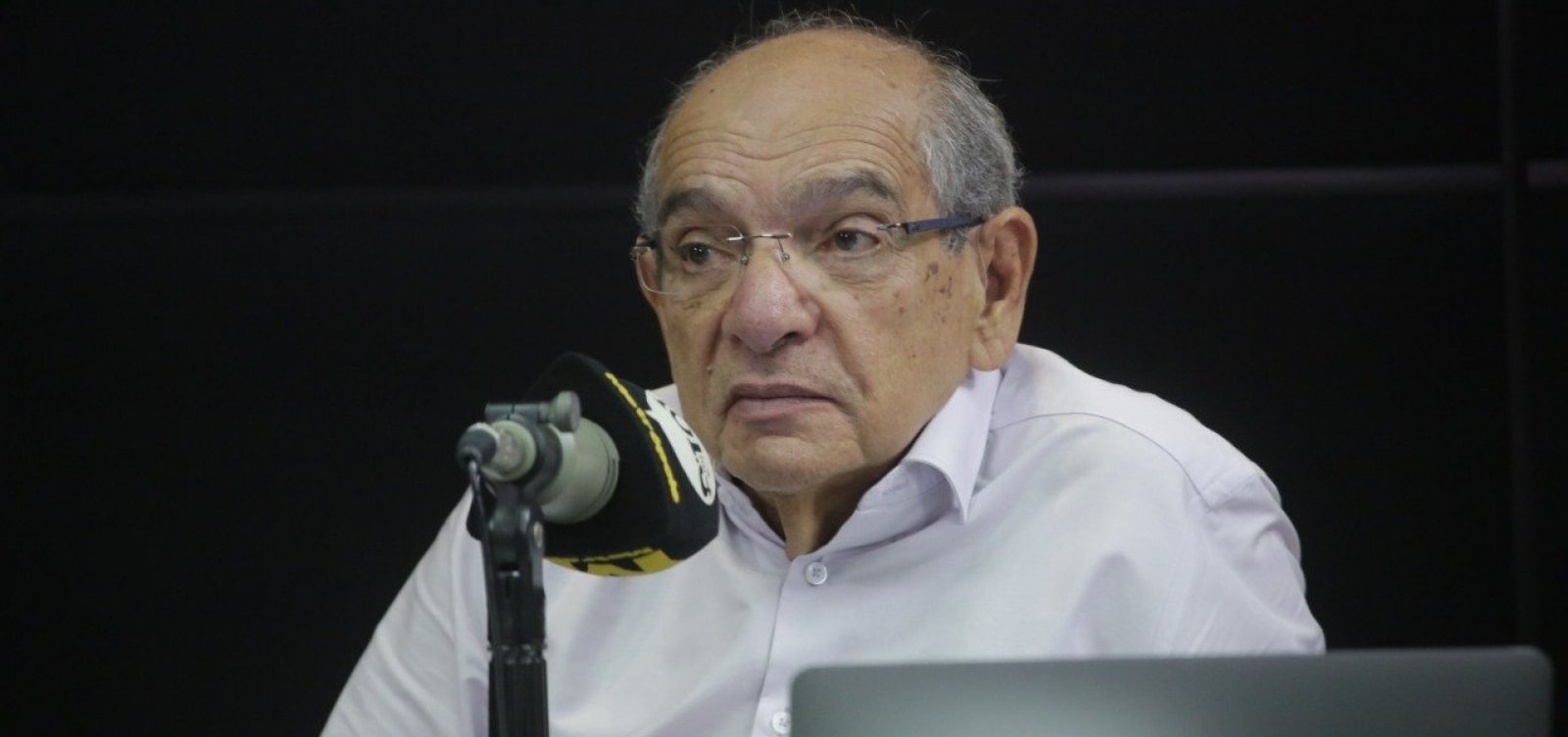 Witzel surgiu do nada e 'sempre se mostrou uma pessoa desequilibrada', diz MK; ouça