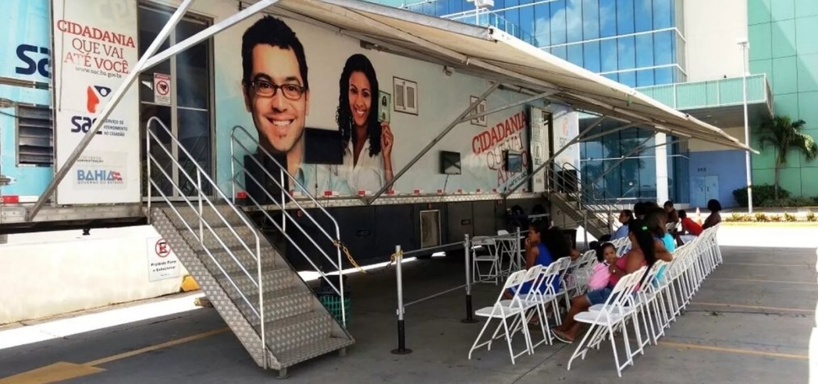 SAC Móvel disponibiliza serviços do Detran no Shopping Bela Vista