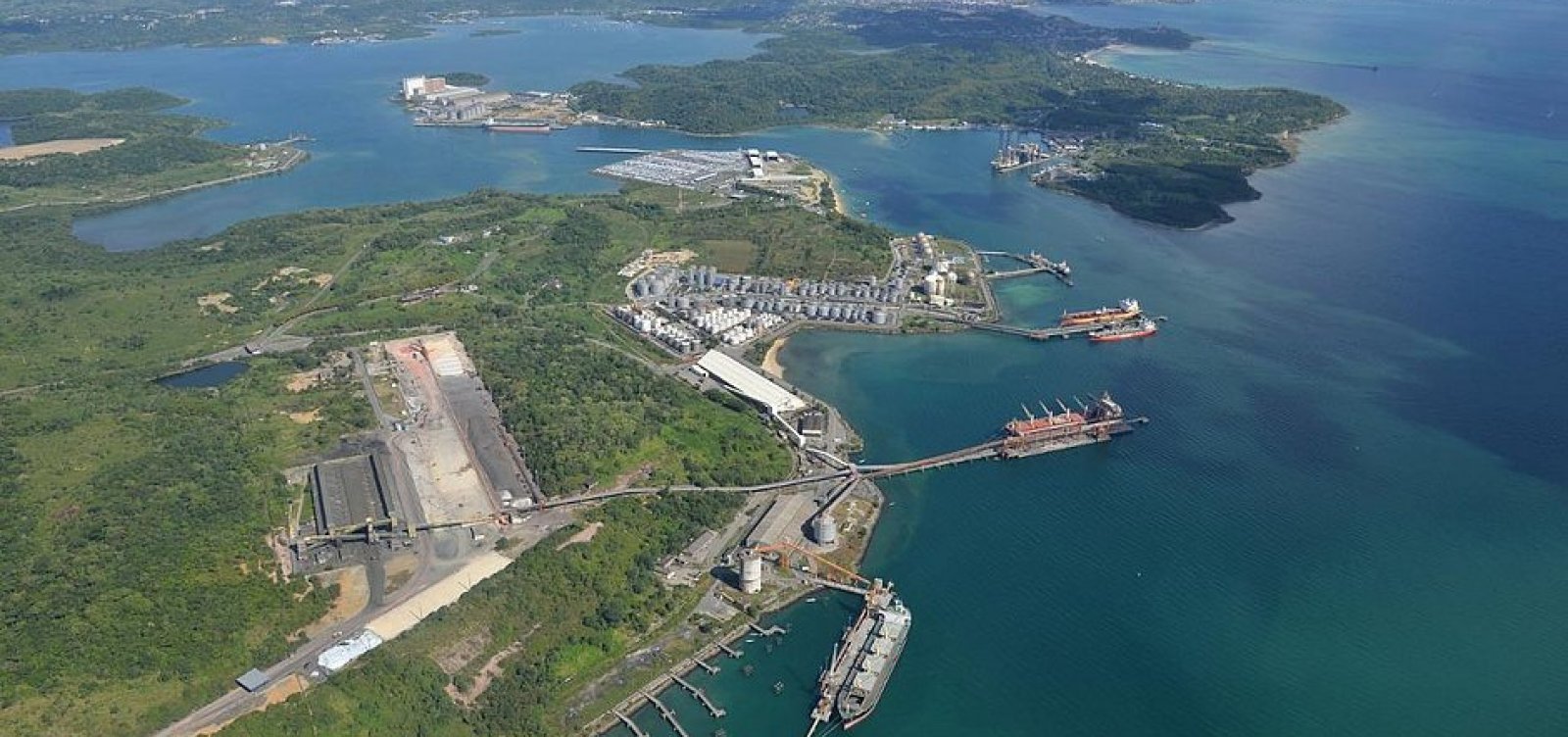 Governo publica editais para leilão de dois terminais no Porto de Aratu