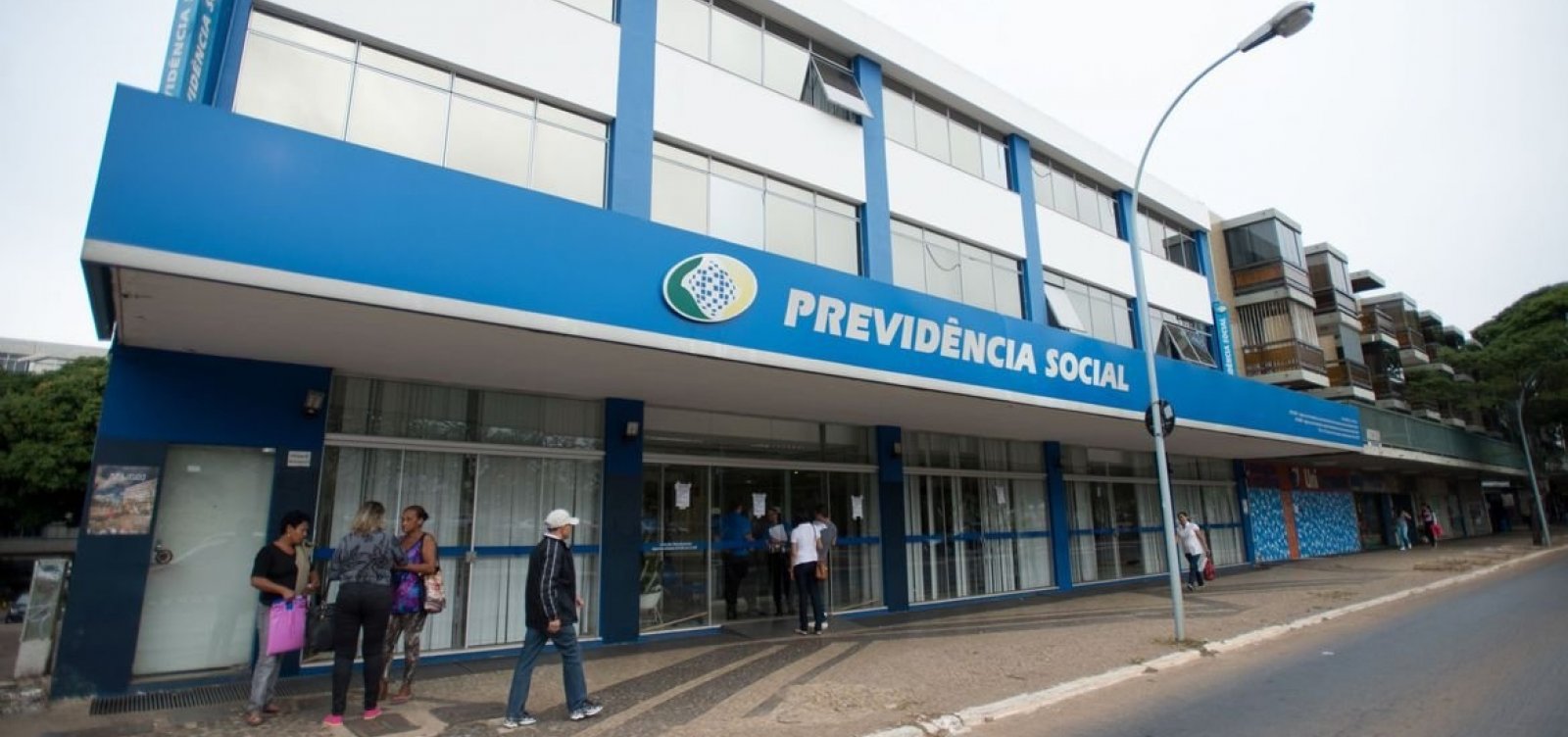 INSS volta atender presencialmente na segunda