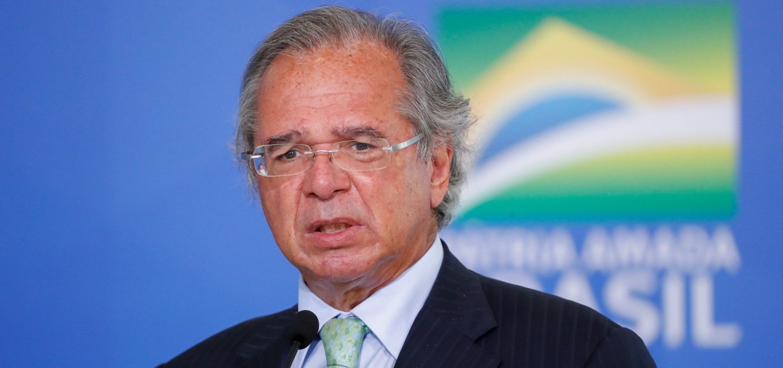 Guedes nega que 'cartão vermelho' do presidente tenha sido para ele