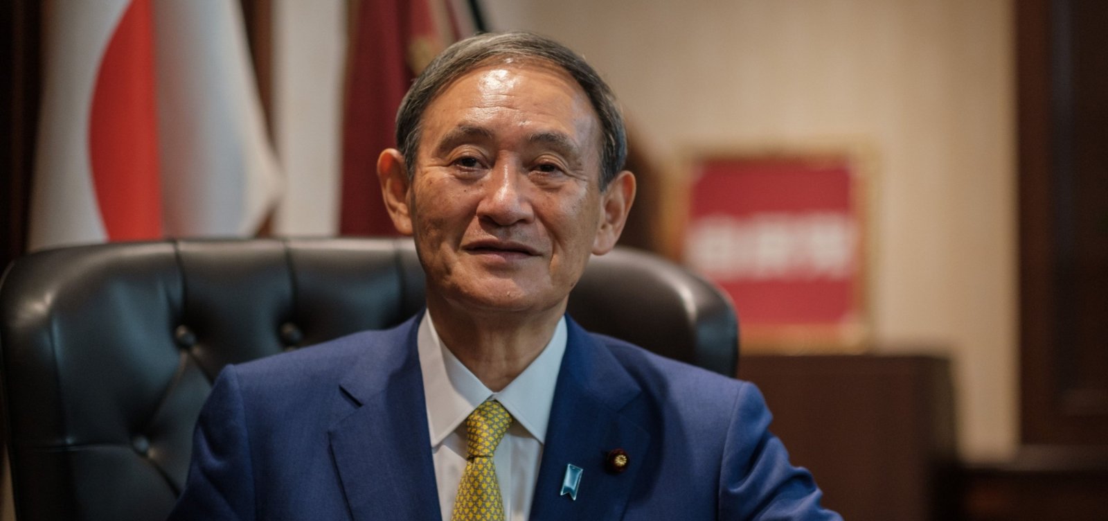 Yoshihide Suga é eleito novo primeiro-ministro do Japão