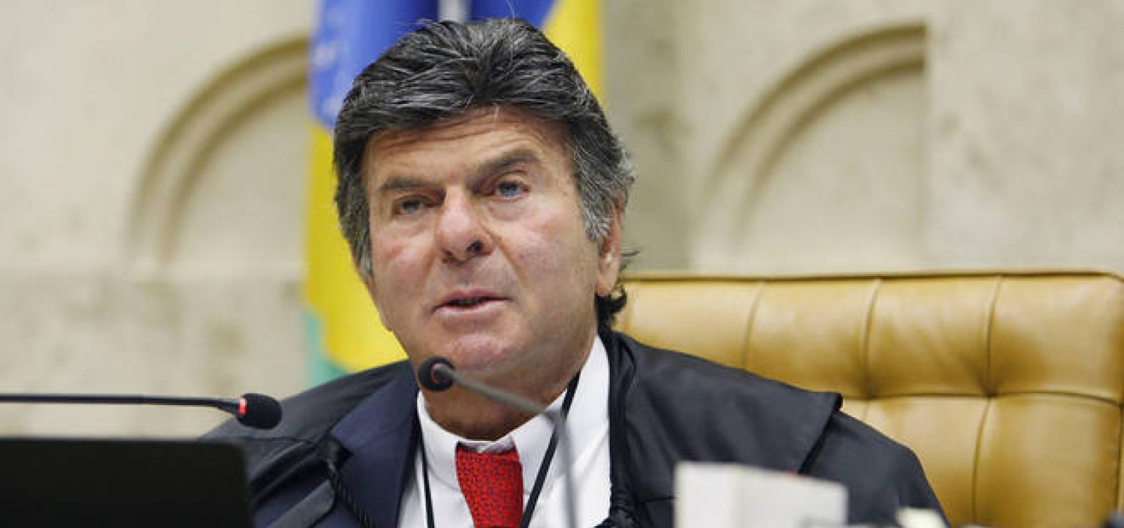 Sem três ministros, primeira sessão presidida por Luiz Fux no Supremo é suspensa