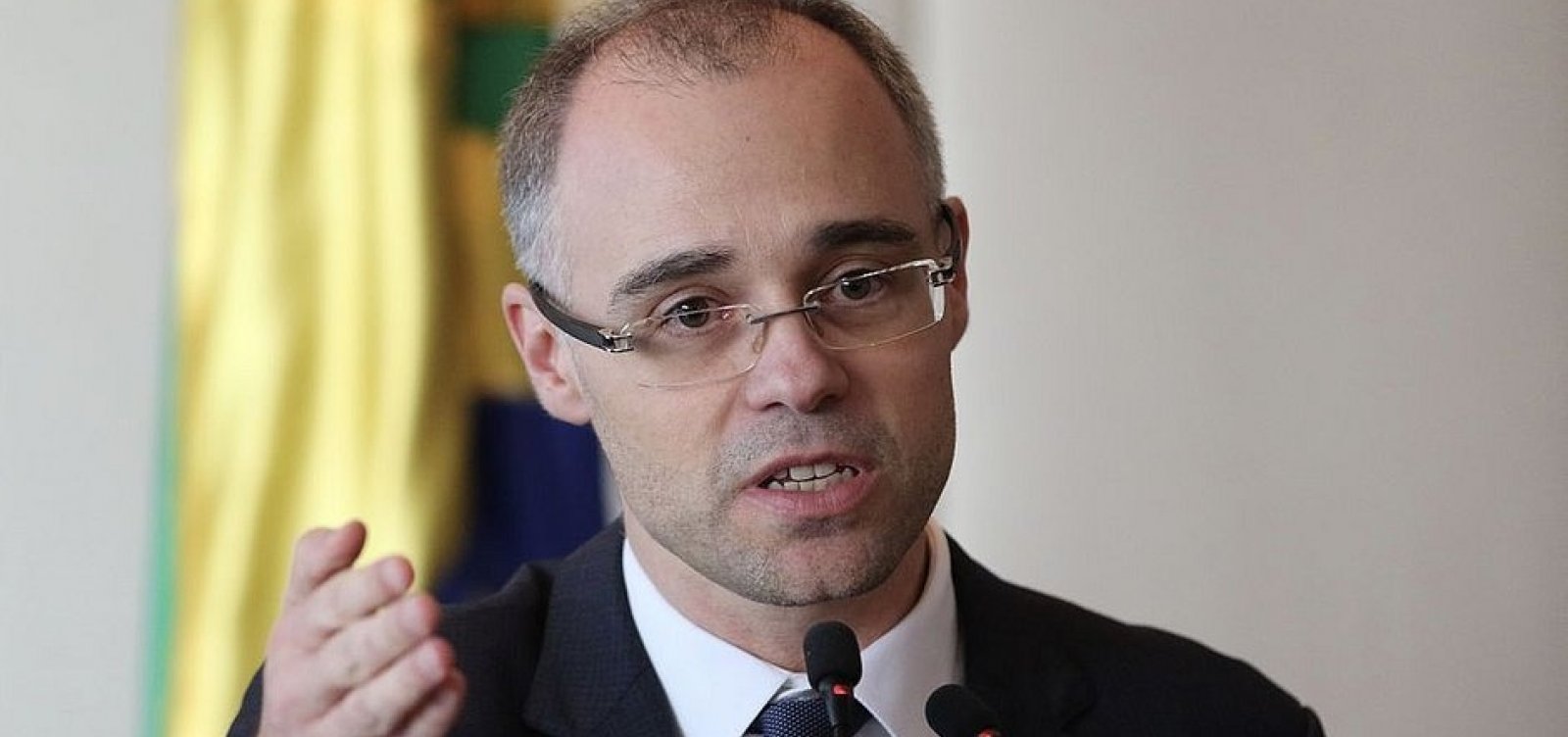 Após problema cardíaco, ministro da Justiça tem alta em Brasília