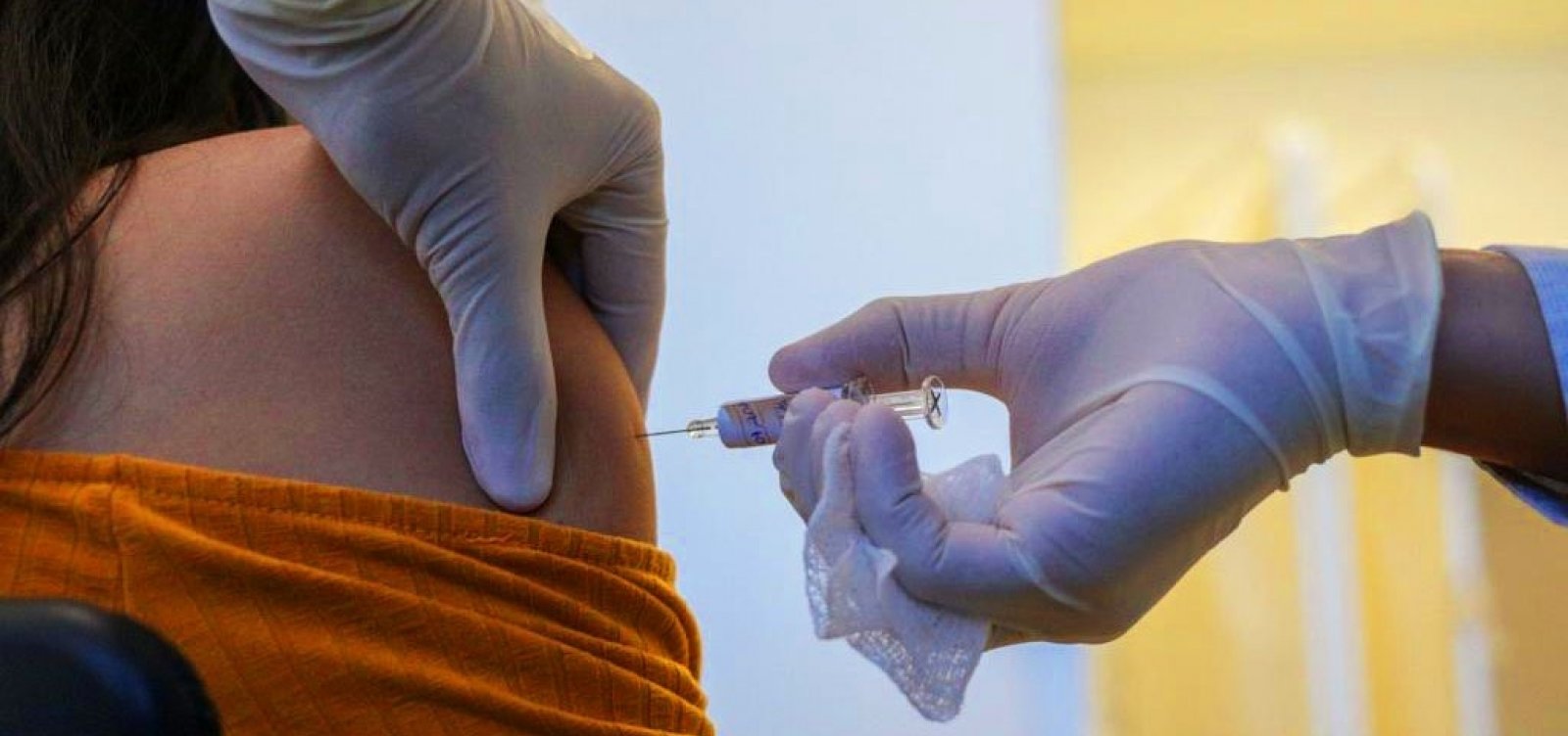 Covid-19: vacina desenvolvida em parceria entre Estados Unidos e Bélgica será testada na Bahia
