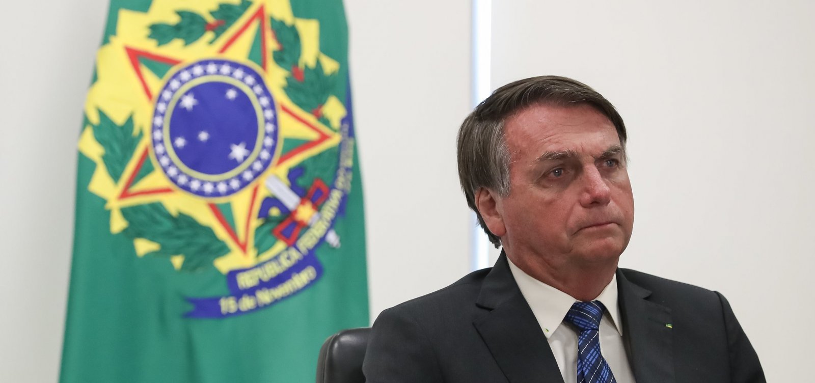 Após 150 mil mortes no Brasil, Bolsonaro diz que pandemia de Covid-19 foi 'superdimensionada'
