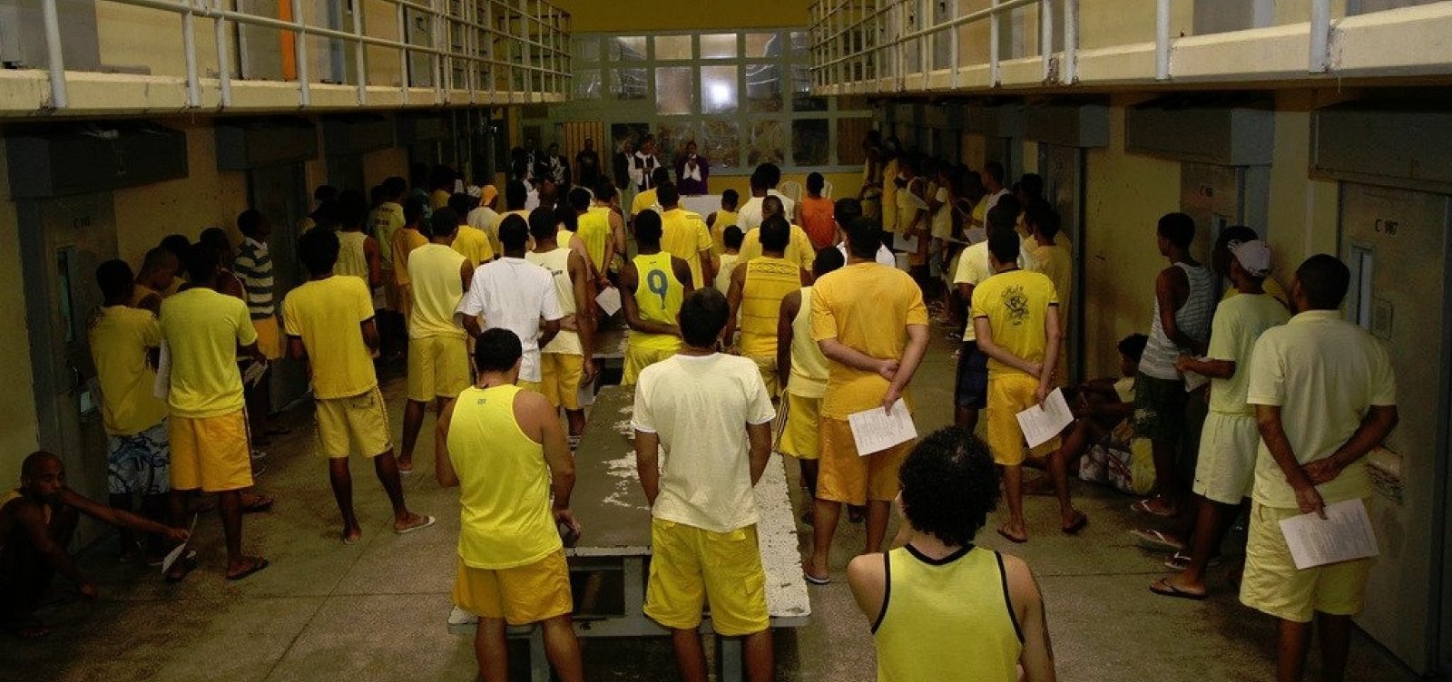 STJ manda soltar presos que tiverem liberdade provisória condicionada à fiança