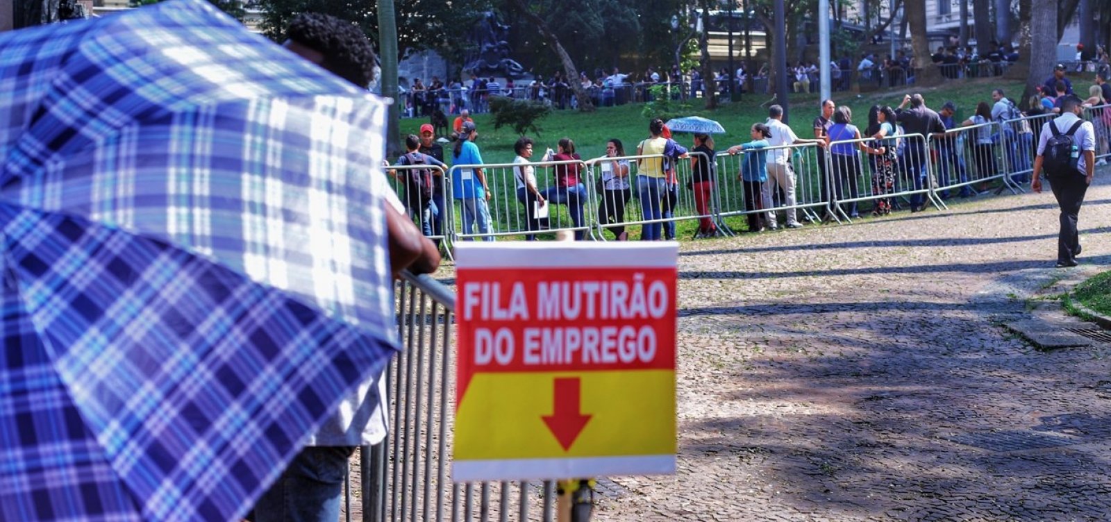 Desemprego no Brasil bate recorde e atinge 14 milhões de pessoas