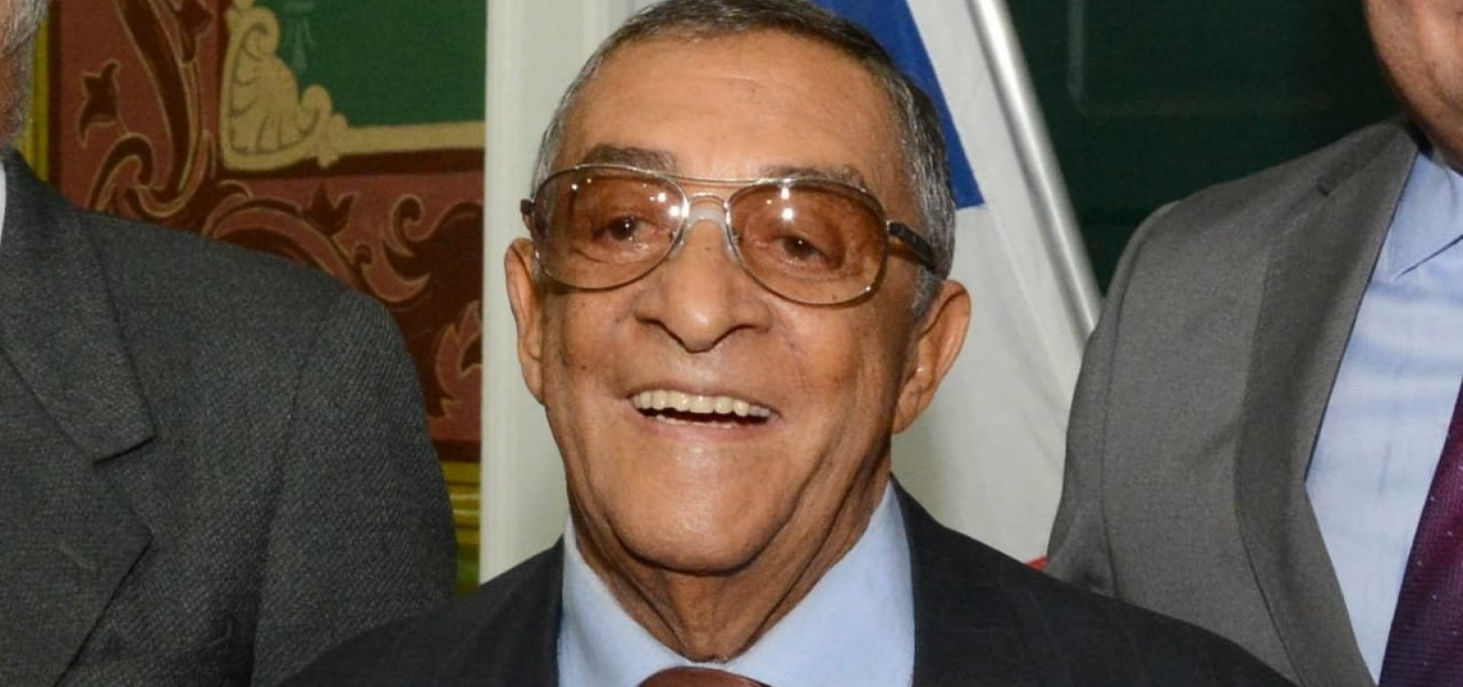 Morre o radialista José Oswaldo Alves