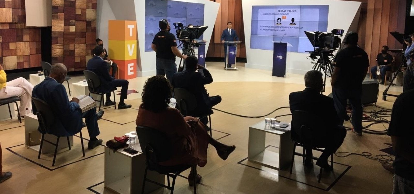 Debate na TVE: em primeiro bloco, candidatos miram em Bruno Reis e sobem tom de ataques