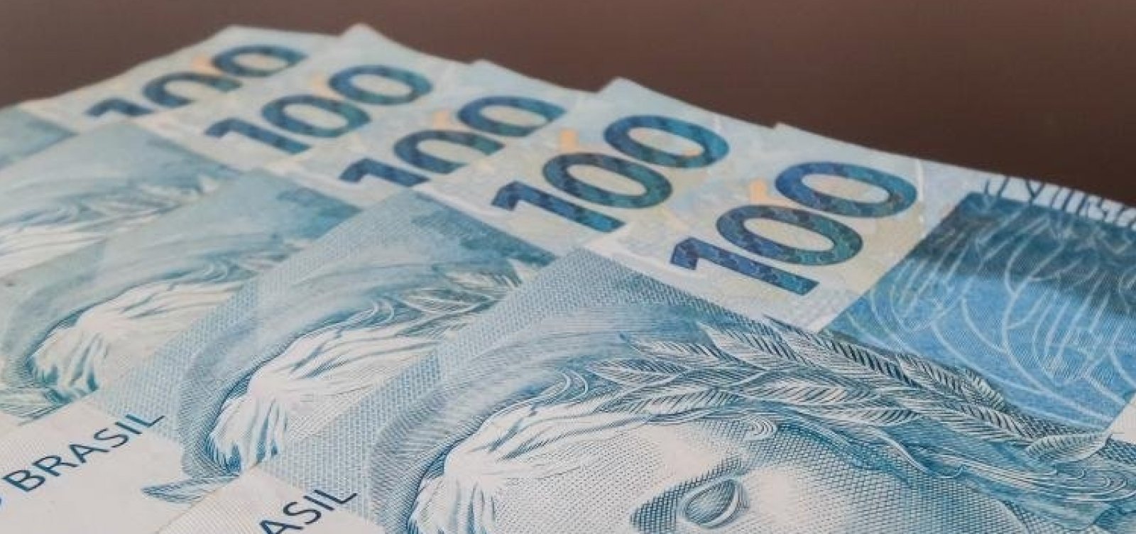 Governo prevê rombo acima de R$ 900 bilhões nas contas públicas em 2020