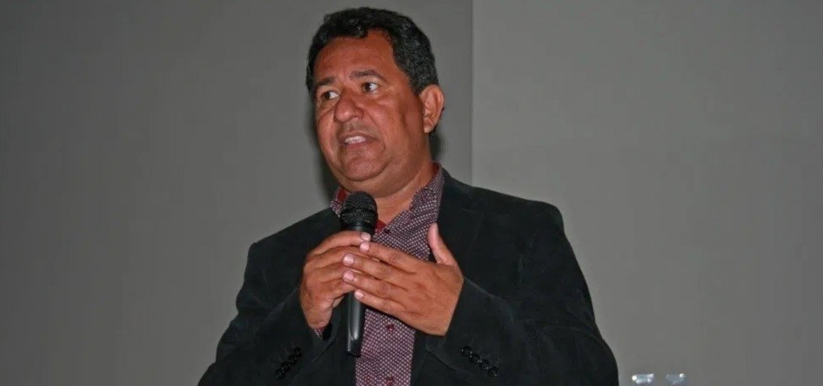 Valete é reeleito em Jussari com 72% dos votos