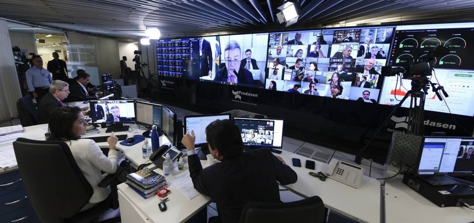 Senado aprova projeto que destina R$ 4 bilhões para empresas de transporte público