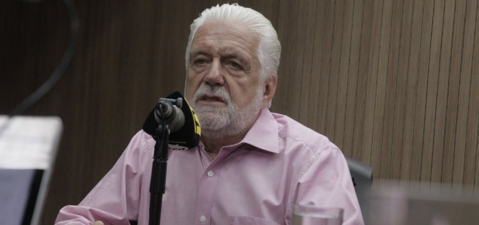 Wagner minimiza ataques de Angelo Coronel a Rui Costa: 'Calor no final da eleição'